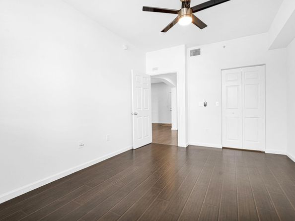 533 NE 3rd Ave 230, Fort Lauderdale FL 33301