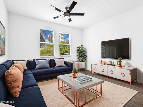 533 NE 3rd Ave 230, Fort Lauderdale FL 33301