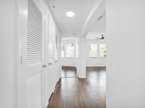 533 NE 3rd Ave 230, Fort Lauderdale FL 33301