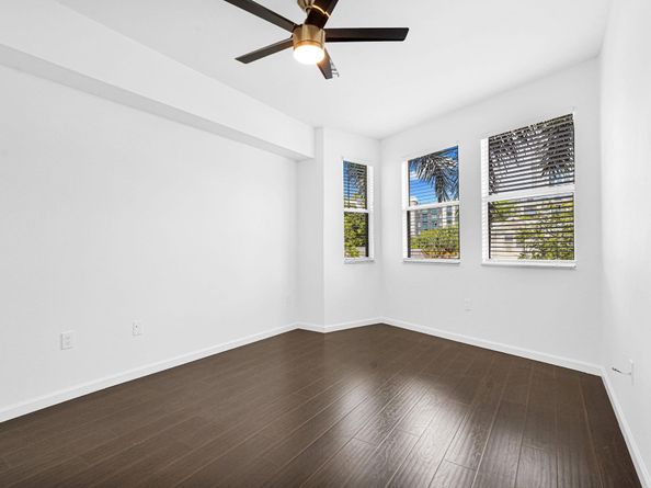 533 NE 3rd Ave 230, Fort Lauderdale FL 33301
