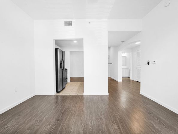 533 NE 3rd Ave 230, Fort Lauderdale FL 33301
