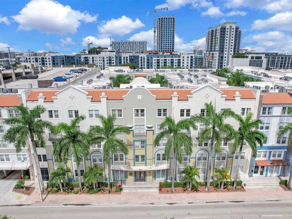 533 NE 3rd Ave 230, Fort Lauderdale FL 33301