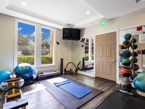 533 NE 3rd Ave 230, Fort Lauderdale FL 33301