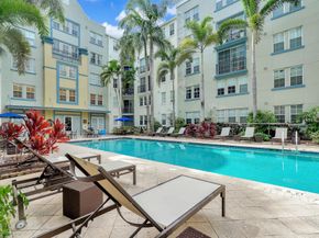 533 NE 3rd Ave 230, Fort Lauderdale FL 33301