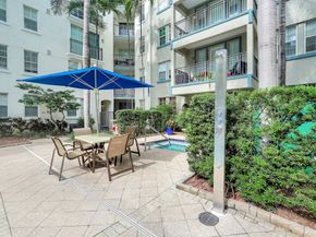 533 NE 3rd Ave 230, Fort Lauderdale FL 33301