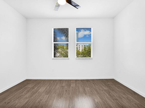 533 NE 3rd Ave 230, Fort Lauderdale FL 33301