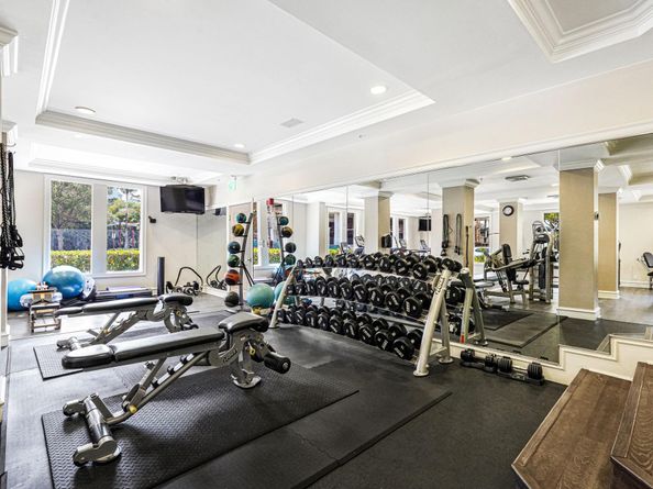 533 NE 3rd Ave 230, Fort Lauderdale FL 33301