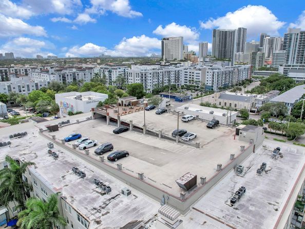 533 NE 3rd Ave 230, Fort Lauderdale FL 33301