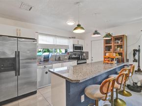 220 NE 165th St, Miami FL 33162