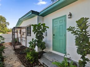 220 NE 165th St, Miami FL 33162