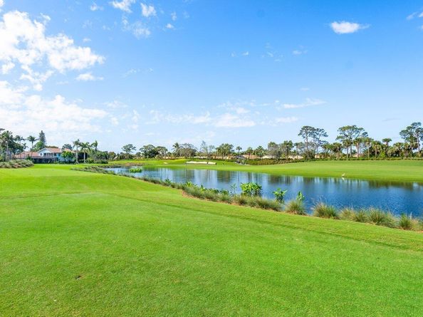 10551 Coralberry Way, Boynton Beach FL 33436
