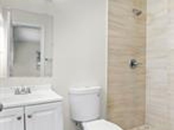 10620 NW 37th St, Coral Springs FL 33065