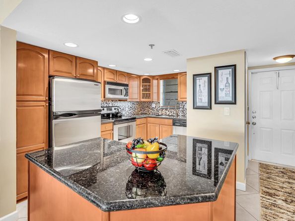 3300 W Rolling Hills Cir 705, Davie FL 33328