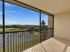 3300 W Rolling Hills Cir 705, Davie FL 33328