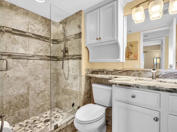 3300 W Rolling Hills Cir 705, Davie FL 33328