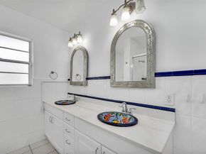 2427 Sea Island Dr, Fort Lauderdale FL 33301