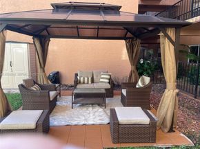 3050 E Sunrise Lakes Drive 324, Sunrise FL 33322
