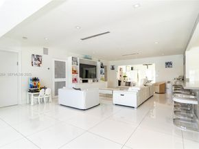 1215 N Biscayne Point Road, Miami Beach FL 33141