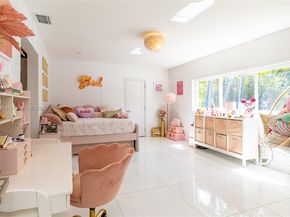 1215 N Biscayne Point Road, Miami Beach FL 33141