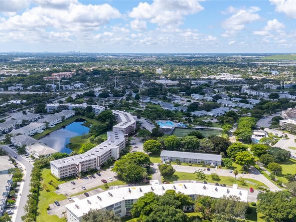 417 Richmond C 417, Deerfield Beach FL 33442