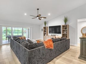 8659 Thousand Pines Circle, West Palm Beach FL 33411