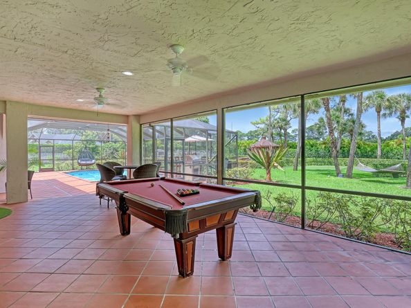 8659 Thousand Pines Circle, West Palm Beach FL 33411