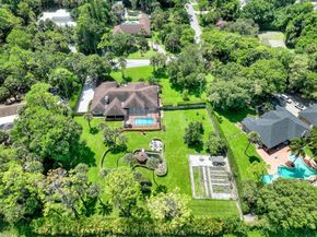 8659 Thousand Pines Circle, West Palm Beach FL 33411
