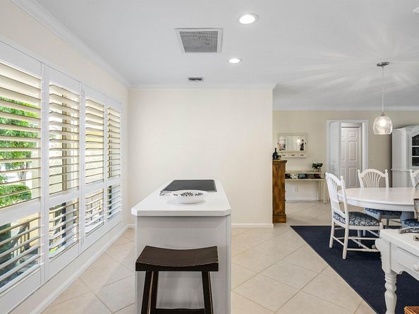 3641 Quail Ridge Drive Bobwhite A, Boynton Beach FL 33436