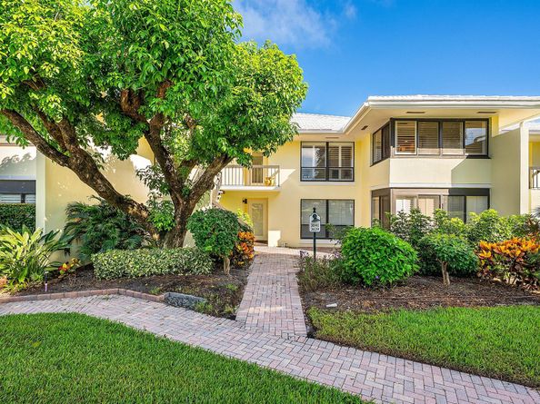 3641 Quail Ridge Drive Bobwhite A, Boynton Beach FL 33436