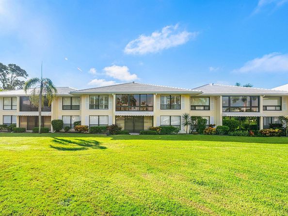 3641 Quail Ridge Drive Bobwhite A, Boynton Beach FL 33436
