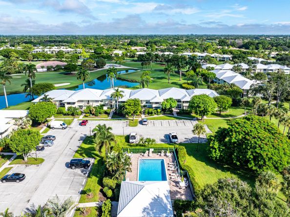 3641 Quail Ridge Drive Bobwhite A, Boynton Beach FL 33436