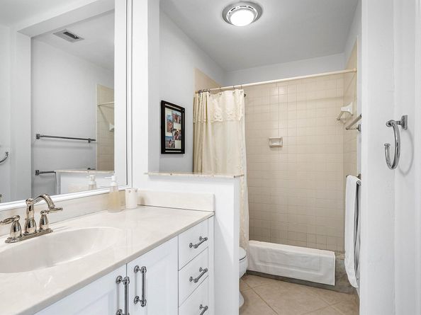 3641 Quail Ridge Drive Bobwhite A, Boynton Beach FL 33436