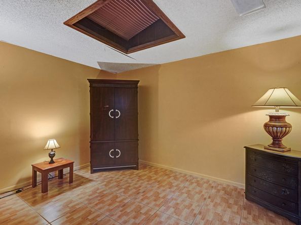 2500 NW 10th Street, Delray Beach FL 33445