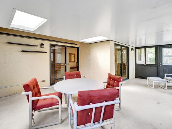 2500 NW 10th Street, Delray Beach FL 33445