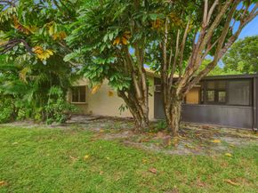 2500 NW 10th Street, Delray Beach FL 33445
