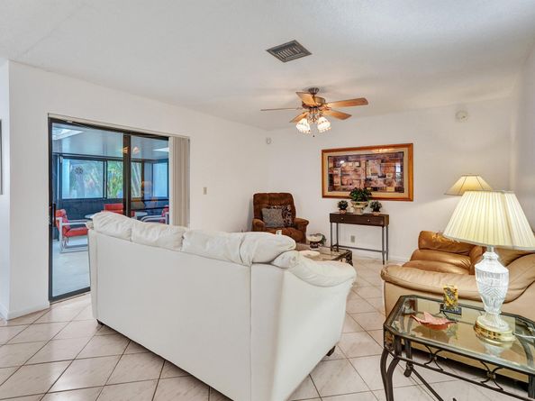 2500 NW 10th Street, Delray Beach FL 33445