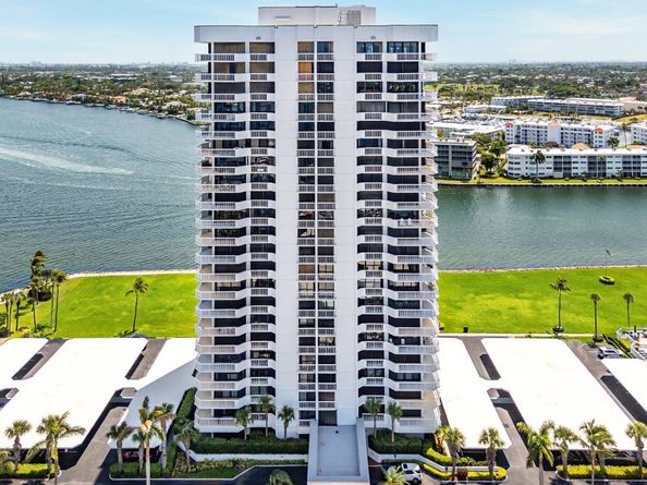 115 Lakeshore Drive 648, North Palm Beach FL 33408