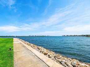 115 Lakeshore Drive 648, North Palm Beach FL 33408