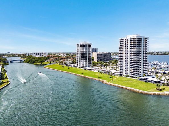 115 Lakeshore Drive 648, North Palm Beach FL 33408