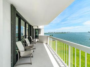 115 Lakeshore Drive 648, North Palm Beach FL 33408