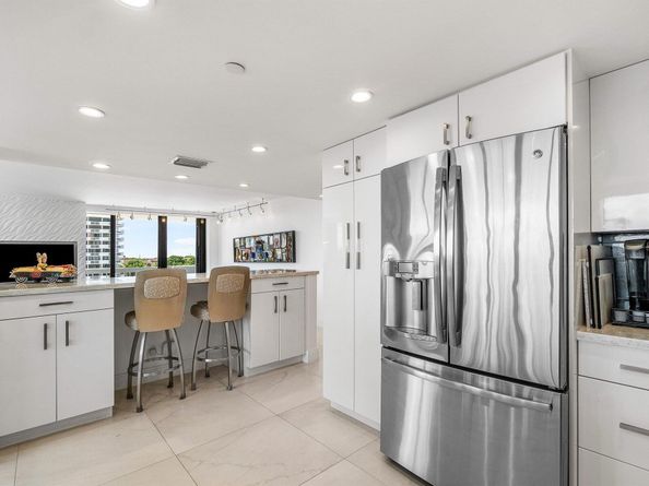 115 Lakeshore Drive 648, North Palm Beach FL 33408