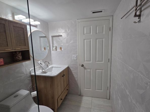 1115 Green Pine Boulevard D2, West Palm Beach FL 33409