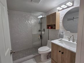 1115 Green Pine Boulevard D2, West Palm Beach FL 33409