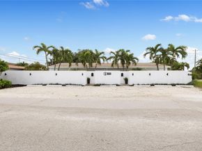 2000 NE 17 Ct., Fort Lauderdale FL 33304