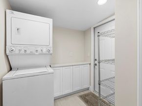 2000 NE 17 Ct., Fort Lauderdale FL 33304