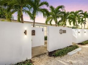 2000 NE 17 Ct., Fort Lauderdale FL 33304