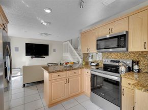 15150 SW 49th St, Miramar FL 33027