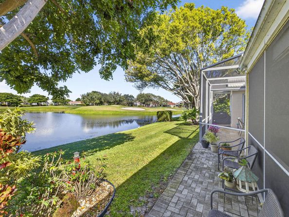 6185 Greenspointe Drive, Boynton Beach FL 33437