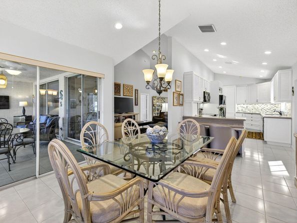 6185 Greenspointe Drive, Boynton Beach FL 33437