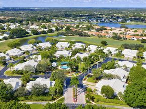 6185 Greenspointe Drive, Boynton Beach FL 33437